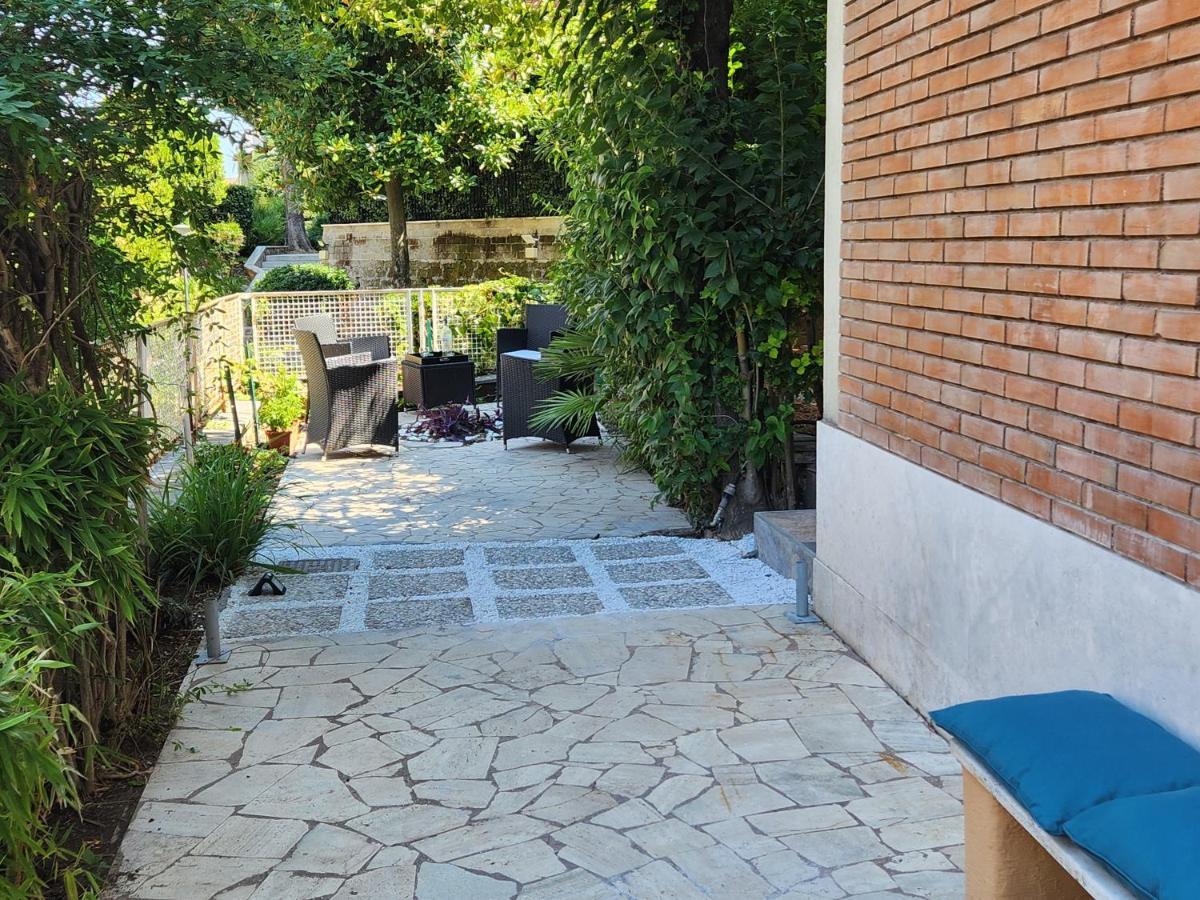 Chez Nous Apartment Roma Exterior foto